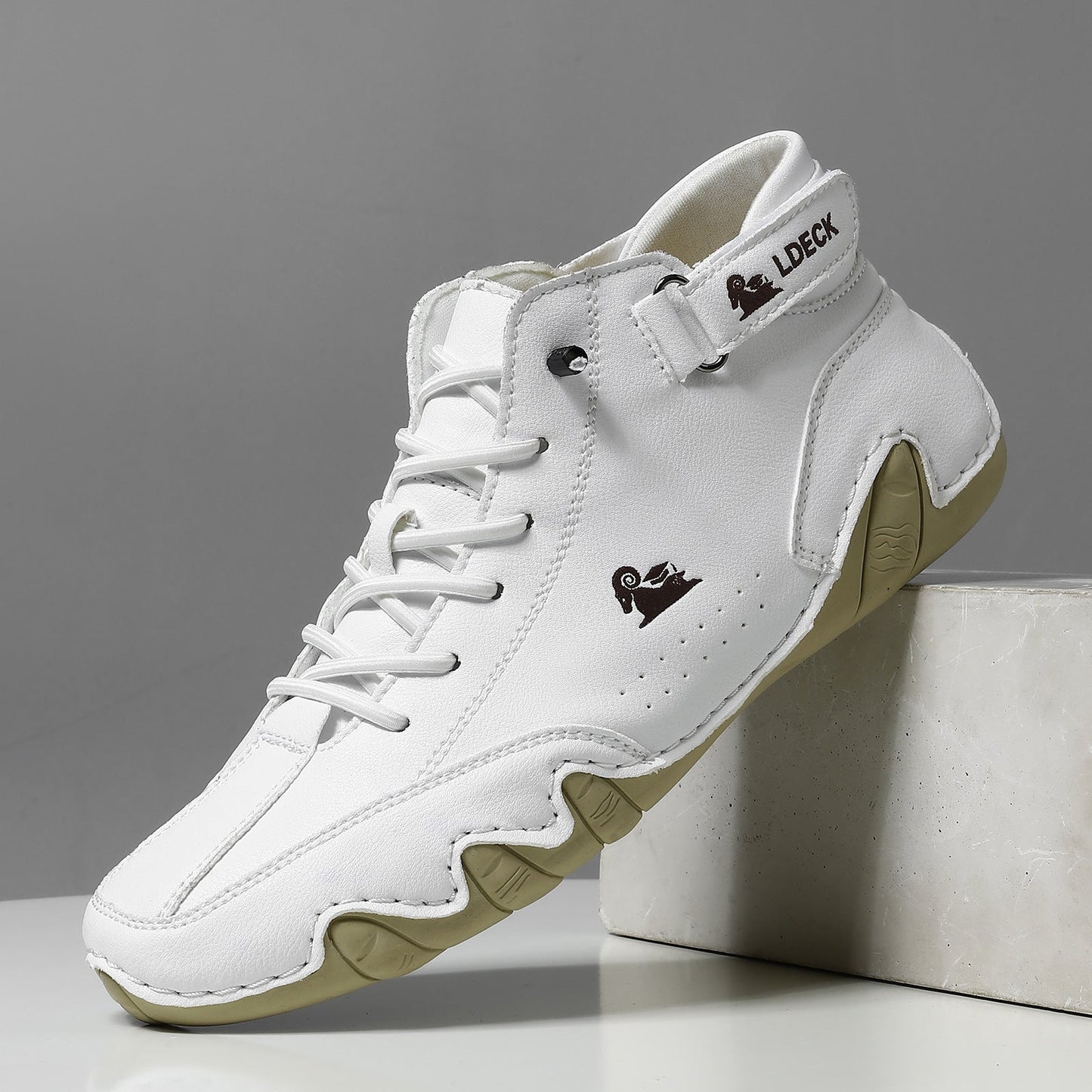 Morallure™ LDeck - Waterproof and Breathable Orthopedic Shoes
