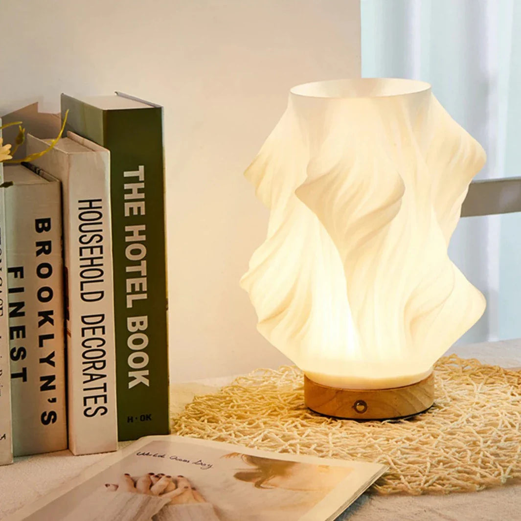 Crête des Vagues Sereine – Une Lampe LED Inspirée par la Nature