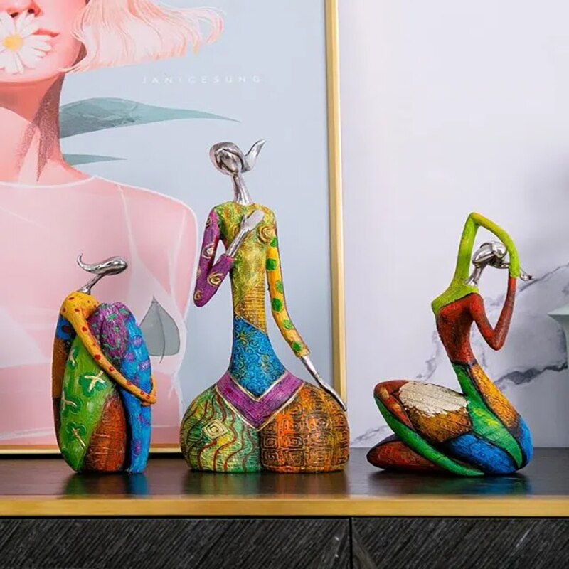 Figurine Abstraite Colorée | Une Œuvre d'Art Moderne pour Sublimer Votre Intérieur